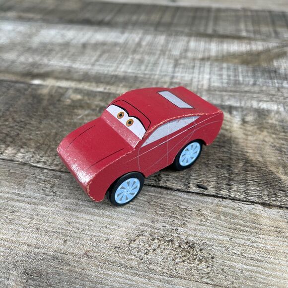 Pixar Cars 3 Wooden Natalie Florida Speedway Certain Car Part Kid Kraft - Picture 3 of 7